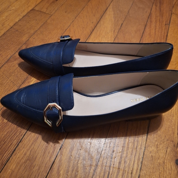 Cole Haan Navy Blue Loafers 7.5B Gold Buckle Quiet Luxury Chic - Picture 3 of 6